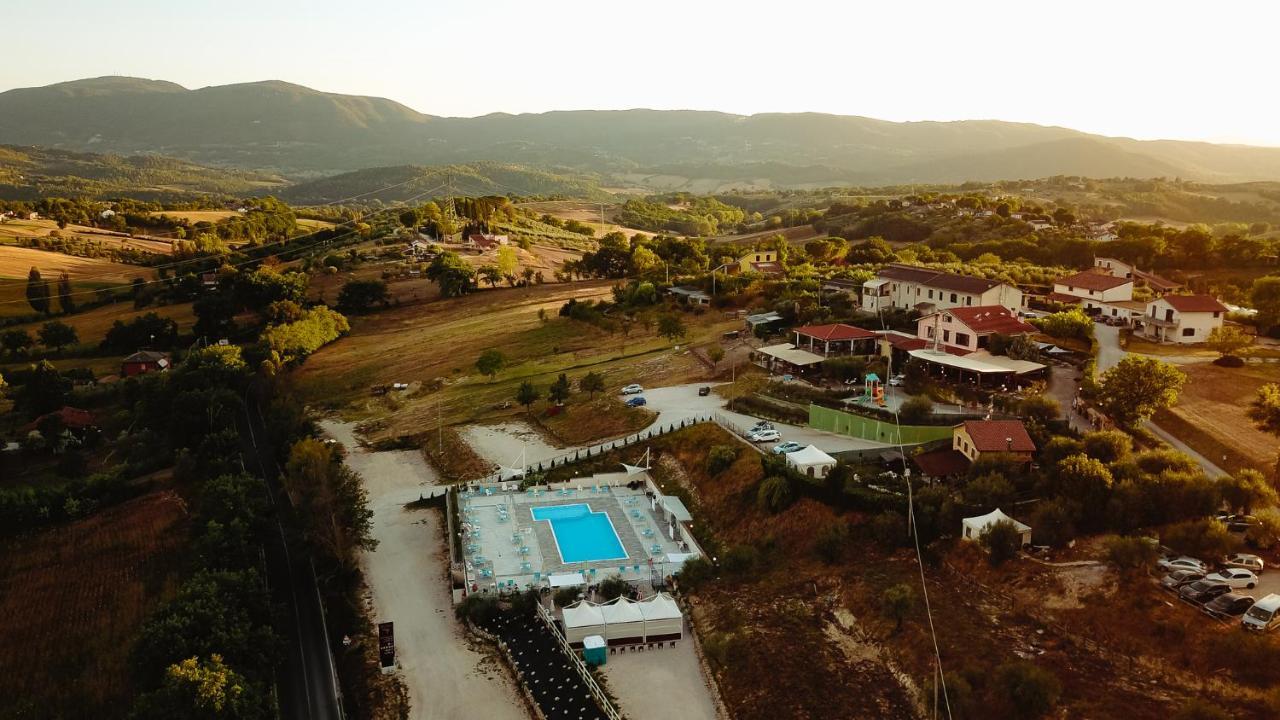 Il Pozzo Country House Collescipoli Екстериор снимка