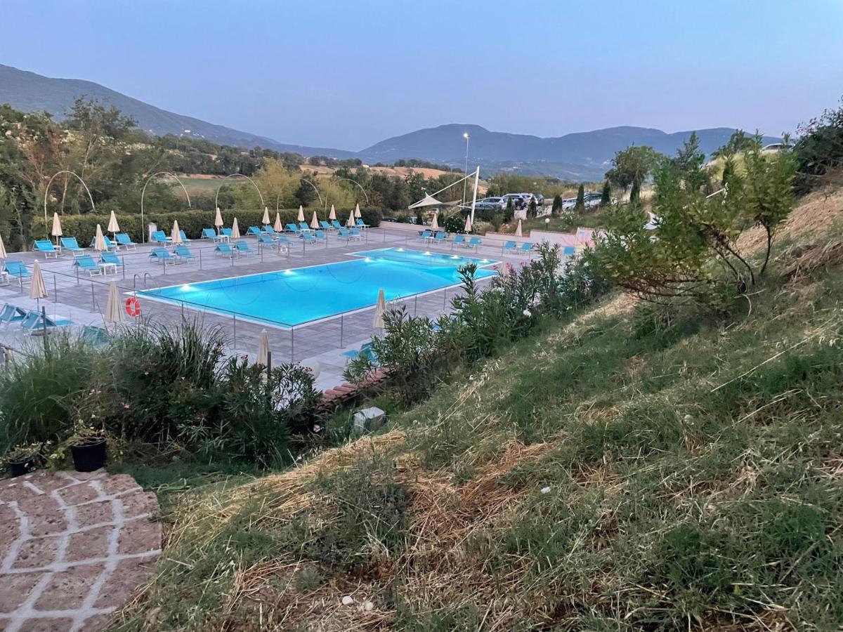 Il Pozzo Country House Collescipoli Екстериор снимка